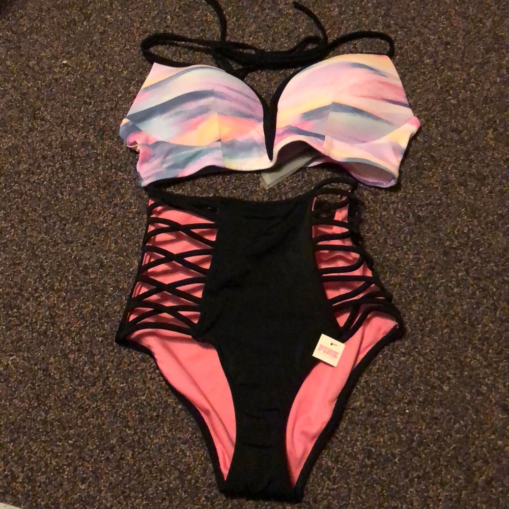 Pink by Victoria’s Secret Bikini swimsuit pair💝